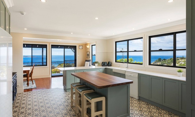 Eden Apartment | Ultimate Sea View Apartment