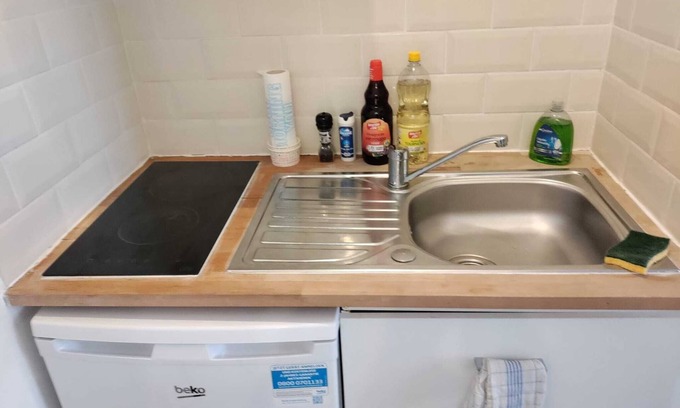 Boulogne-sur-Gesse Apartment | Ultra-center 2-room apartment