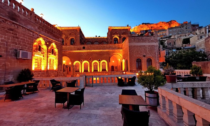 Artuklu Bed & Breakfast | Ulubey Konagi