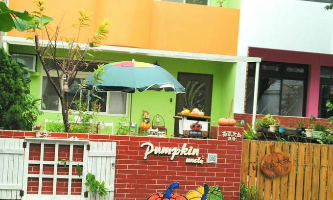 Sanzhi Bed & Breakfast | Uncle Pumpkin