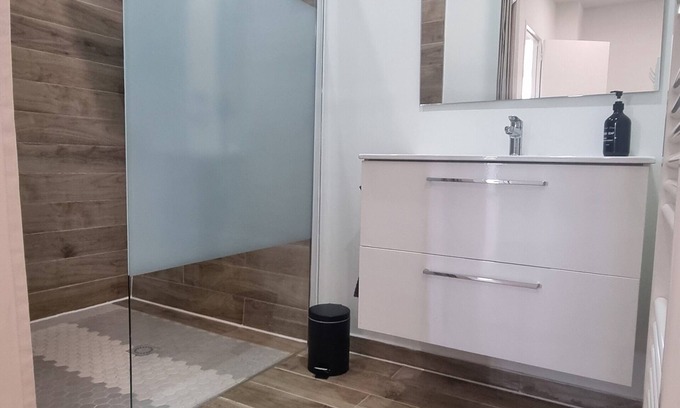 Juvignac House | Unforgettable: Stay with panorama and swimming pool