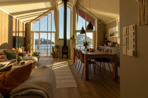 Vestvagøy House | Unique cabin in the heart of Lofoten