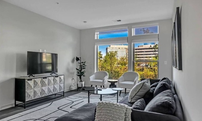 McLean Apartment | Unique Monochromatic 2BR/2BTH Tysons w Amenities + Mall/Gym/Balcony/Pool