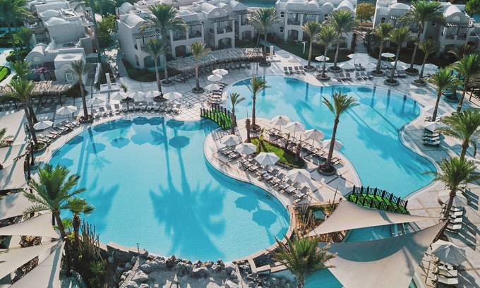 Makadi Bay Hotel | Unwind in Lavish Suite w/Breathtaking Sea Views w/2 Swimming Pools & Spa