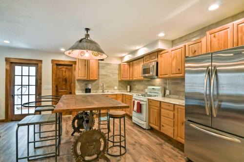 Salina Apartment | Updated Main St Apt Near Fishlake and Capitol Reef!