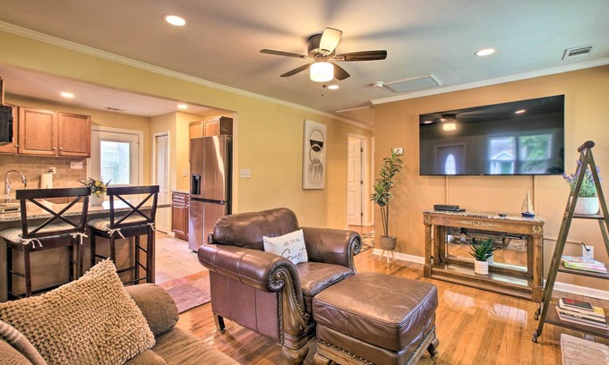 Savannah House | Updated Savannah Hideaway w/Luxury Backyard!