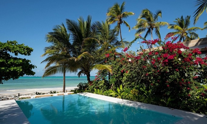 Pingwe Hotel | Upendo Beach Boutique Hotel