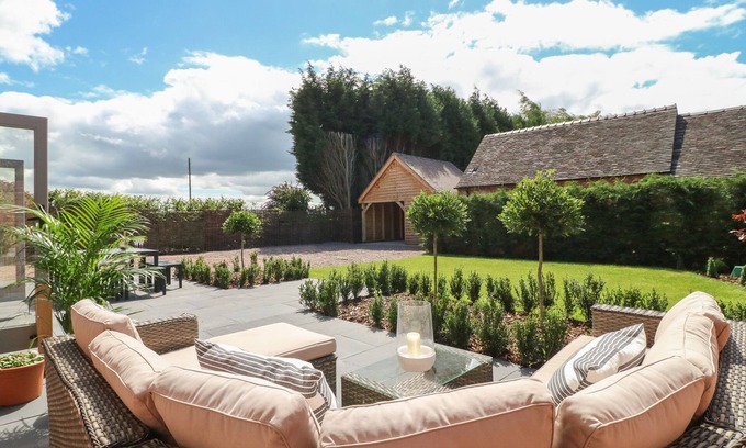 Amerton Cottage | Upper Barn