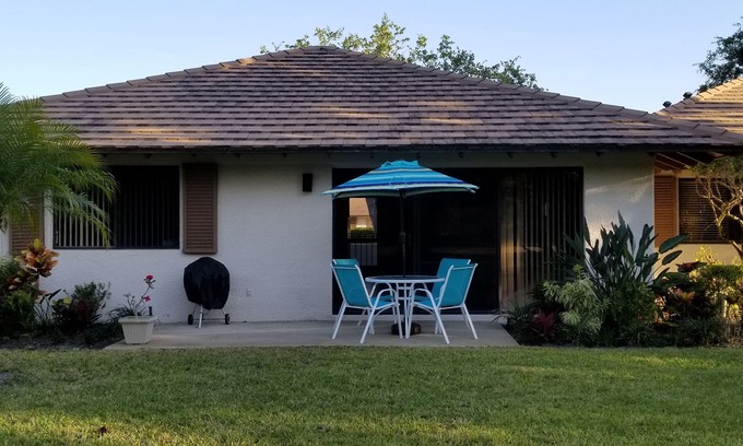 Palm Beach Gardens Condo | Upscale: Cozy PGA Club Cottage-Minutes from Jupiter