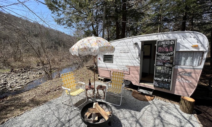 Parksville House | Upstate Catskills Beautiful 1963 Vintage Camper "Rosa"