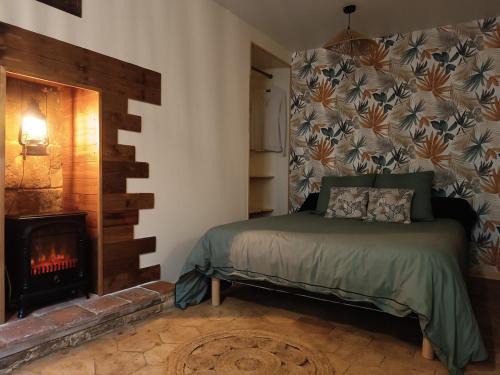 Loudun Apartment | Urbain Grandier