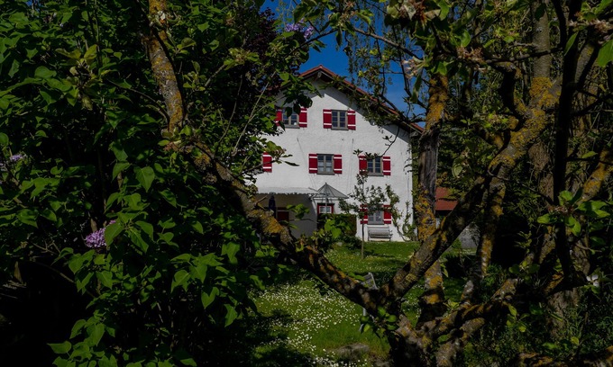 Hausen House | Urgemütliche large apartment, cottage for gr. Groups, dogs welcome