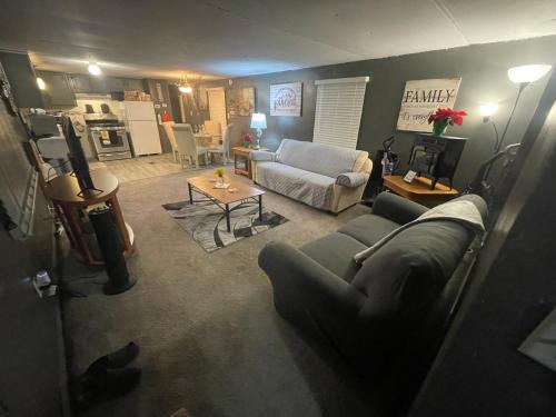 Drayton Plains Villa | USS Clarkston Home