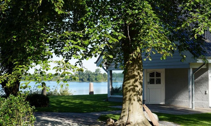 Brodersby House | Utspann