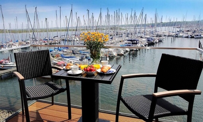 Heiligenhafen Apartment | Vacation apartment/apartment for 2 guests with 54m² in Heiligenhafen (20816)