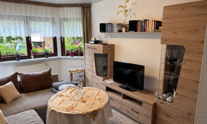 Nahetal-Waldau Apartment | Vacation apartment by the forest in Hinternah in the beautiful Thüringen forest