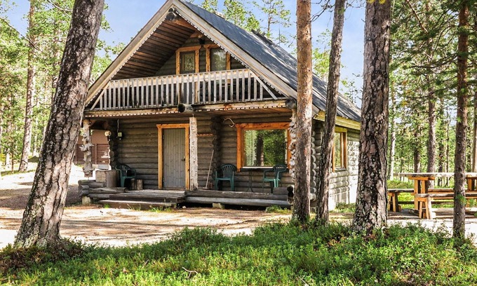 Enontekio House | Vacation home Luppo by Interhome