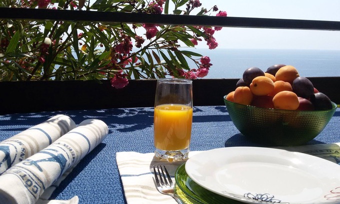 Dobra Voda House | Vacation home with sea view