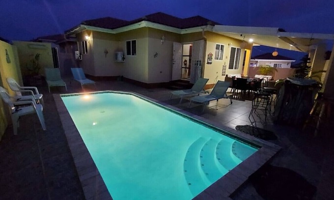 Soledad House | Vacation house with pool 1-6 persons