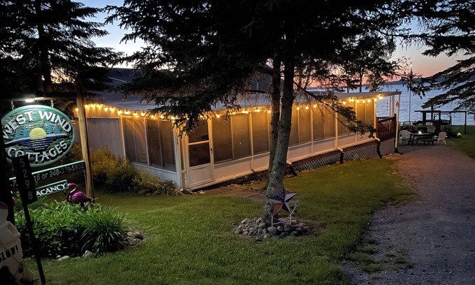 Herron House | Vacation Stay at Hubbard Lake Air-Conditioned Lakefront Mobile Home