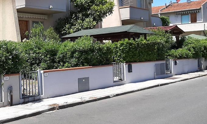 Vada House | VADA (LI) MODERN TERRACTORY RENOVATED WITH GARDEN 300 METERS FROM THE SEA