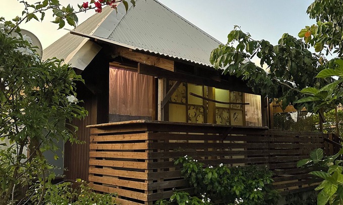 Vaitape House | Vaiotaha Lodge Tevinitahi Bungalow
