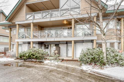 Village North House | Valhalla #39