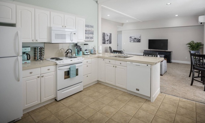 Happy Valley Apartment | Valley Views Apartment