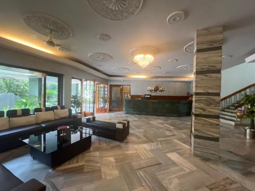 Srikakulam Hotel | Varada nagavali hotel