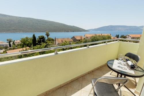 Kumbor Apartment | Vasiljevic Grand Apartment