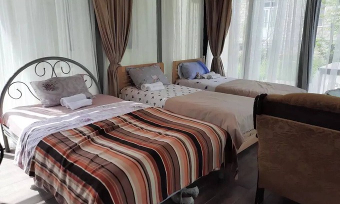 Ambrolauri Cottage | Venerika's Hut Venerica Hut