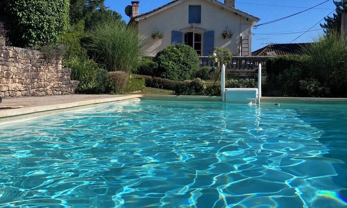 Brantome-en-Perigord House | Very central, 2 mins walk to heart of Brantome - pool, fibre internet, parking
