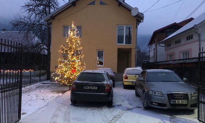 Borsa House | Vila Mihali