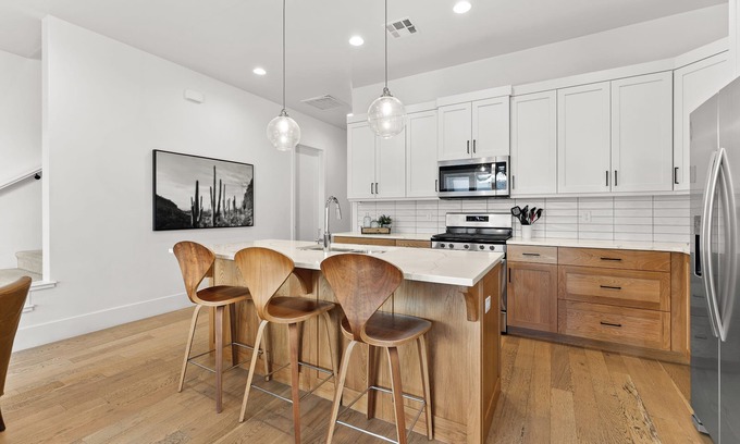 Bloomington House | Villa #11 Adventure Retreat at Bloomington Country Club: Pool, Golf, Restaurant