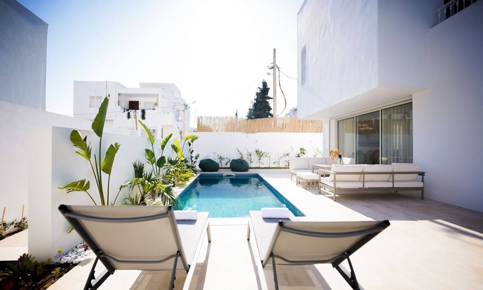 Sidi Abdel Aziz Villa | Villa Apollon: Seaside and luxurious