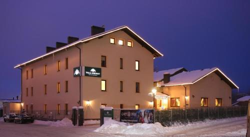 Włoszczowa Hotel | Villa Aromat