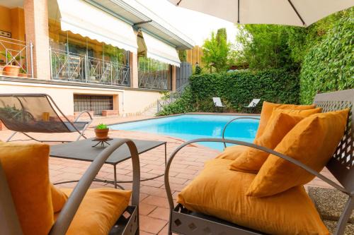 Suburbio IX Aurelio House | Villa Aureliana with pool near San Peter