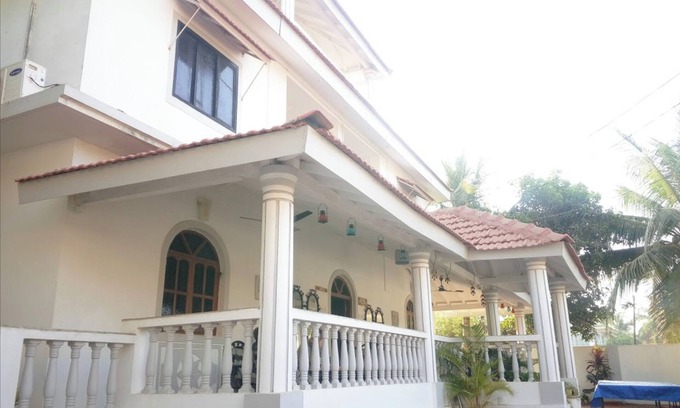 Morjim Villa | Villa Baywalk Goa, 200 meters from Morjim Beach, 8-bedroom villa with Pool