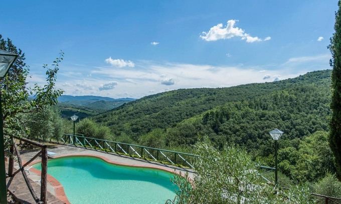 Castellina in Chianti Villa | Villa Beba 6 In Castellina in Chianti, Tuscany