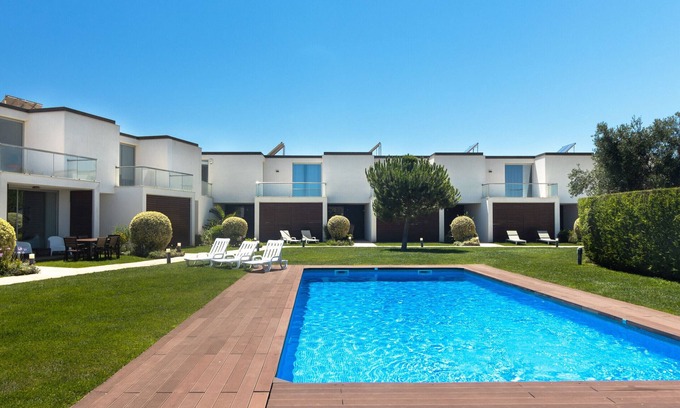 Sagres Ski Chalet | Villa Blue Sagres G - 3 bedrooms villa, a few minutes' walk from local beaches!