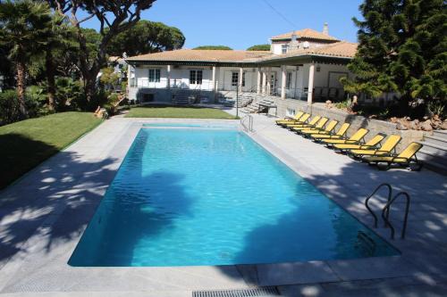 Quarteira Villa | Villa com piscinas - Quintinha do Lago