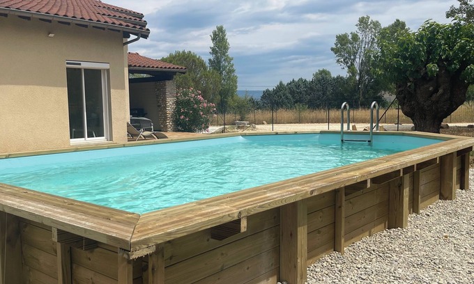 Lachapelle-sous-Aubenas Villa | Villa d'Angelka in South Ardèche