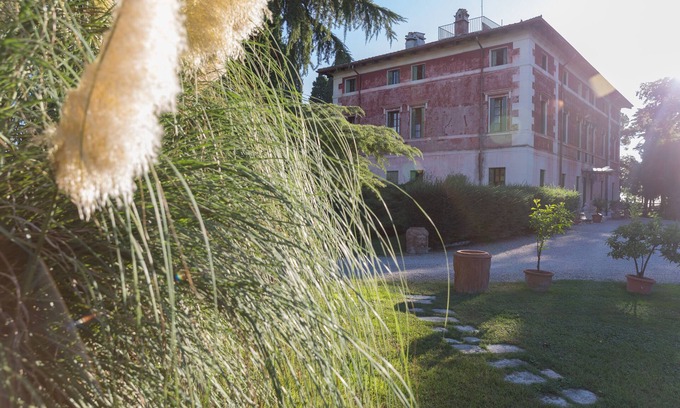Sona House | Villa Dei Cipressi, near Lake Garda, Verona and Gardaland
