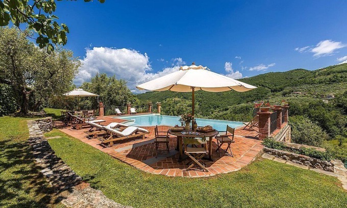 Monsummano Terme Villa | Villa Deliziosa: A characteristic and welcoming two-story age-old farm house surrounded by the greenery, with Free WI-FI.