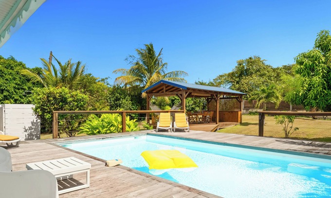 Anse des Rochers Villa | Villa Douce, beach access by foot and private pool