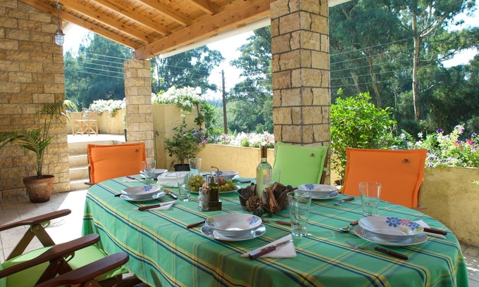 Kato Korakiana House | Villa Doukas A Place to Relax