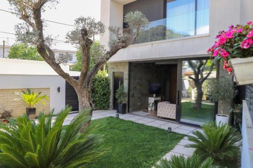 Elbasan House | Villa Flower Berat