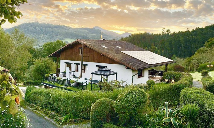 Galdames Villa | Villa for full rental, minimum 4 people 2 nights, 25 minutes from BILBAO.