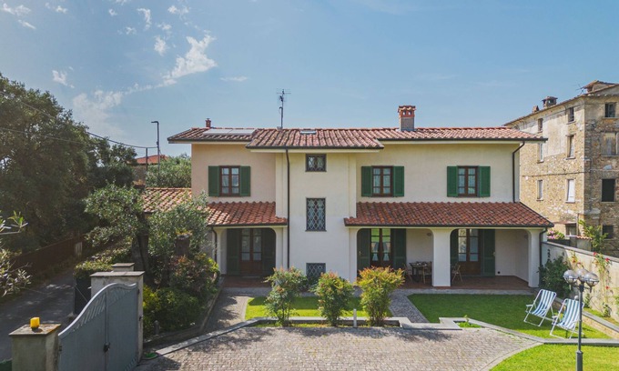 Querceta House | Villa Giuliana by Interhome