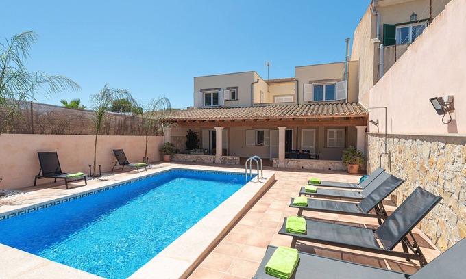 Cala Pi Villa | VILLA GLORIA - Villa with private pool in Cala Pi - Llucmajor. Free WiFi